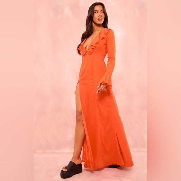 Pretty Little Things Gown - Picture 2 of 6